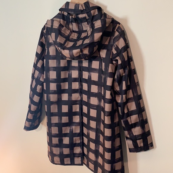 Kate Spade Black and Tan Grid Water-Resistant Rain Jacket - Picture 3 of 16